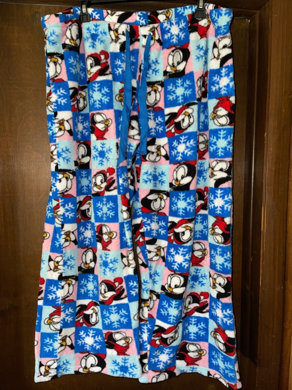 Women’s Blue & Pink Penguin Fleece Pajama Pants